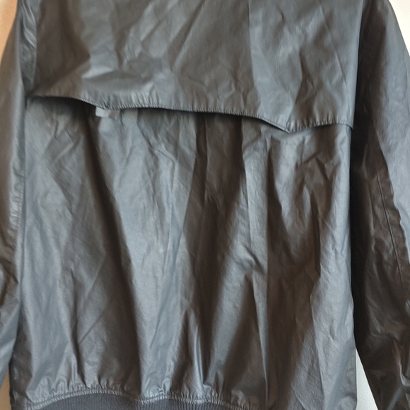 Jacket - Picture 8 of 8